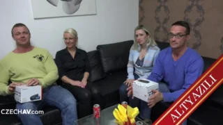 Olgun Annesini Orospu Gibi Kullanıp İstediğini Aldı